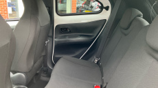 Toyota Aygo X 1.0 VVT-i Edge 5dr Petrol Hatchback